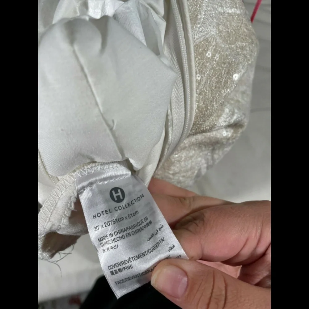 NWT Hotel Collection Alabastar Sequin 20